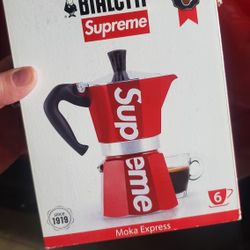 Supreme Bialetti Moka Express for Sale in Fontana CA OfferUp