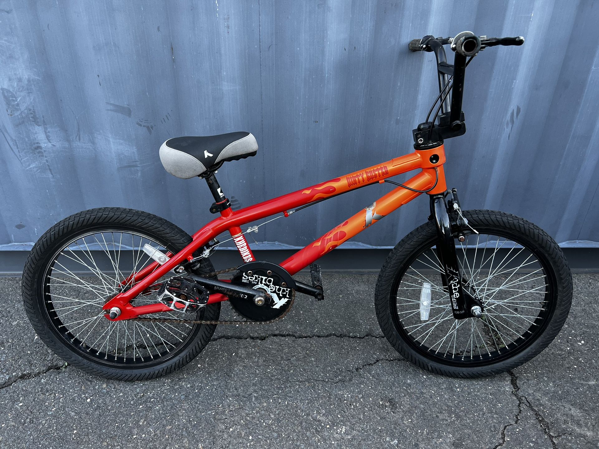 KHE Dirty Buster BMX Bike In Excellent Condition 