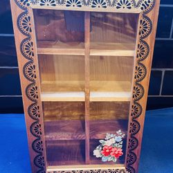 So Pretty! Pioneer Woman Tea/spice/display Cabinet 