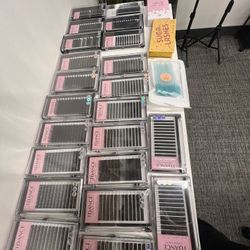 *NEW & UNOPENED LASH EXTENSIONS TRAYS