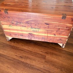 Antique Murphy 4017 Cedar Chest