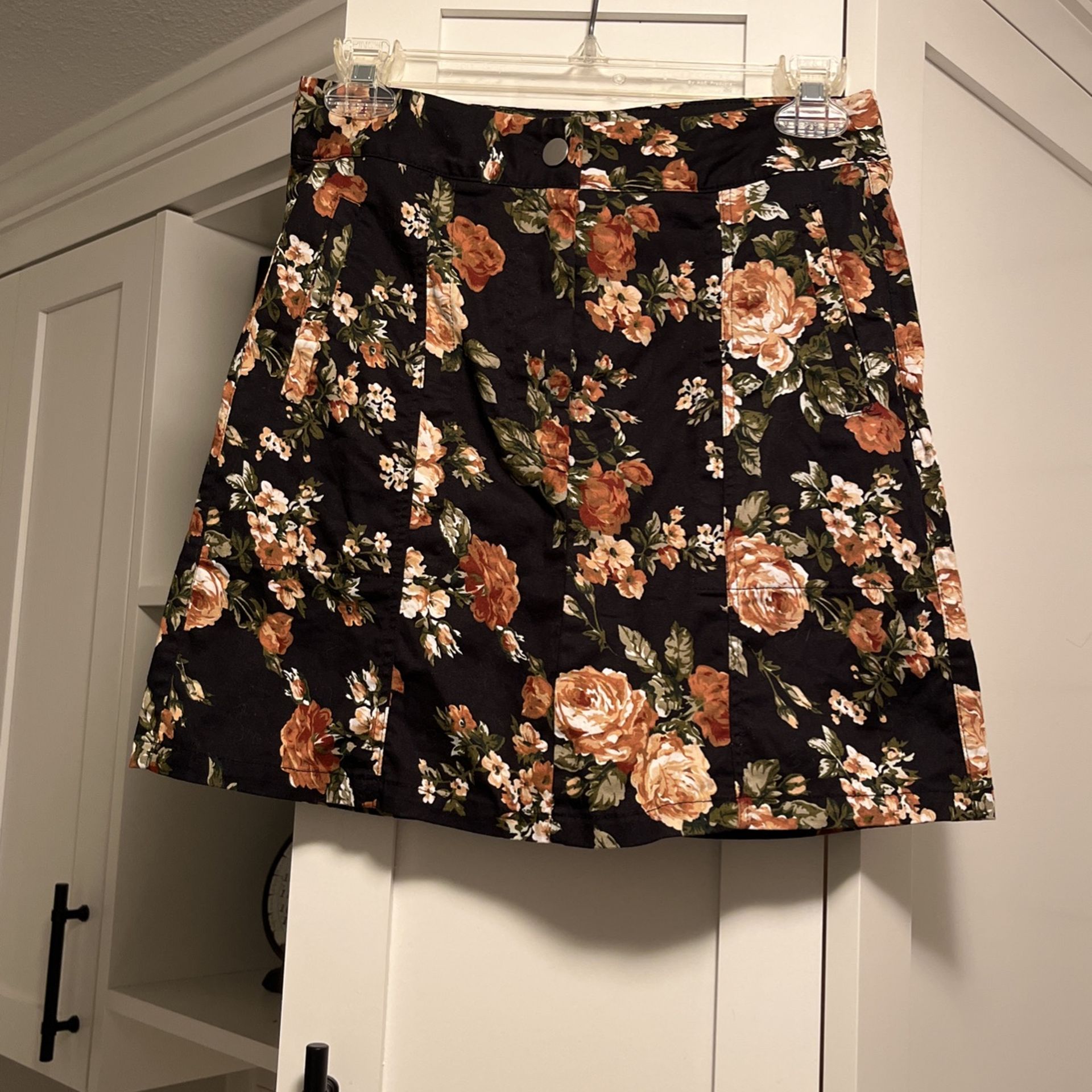 New Black Floral Skirt, Small 