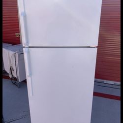 GE refrigerator 