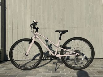 Specialized Jett, girls bicycle