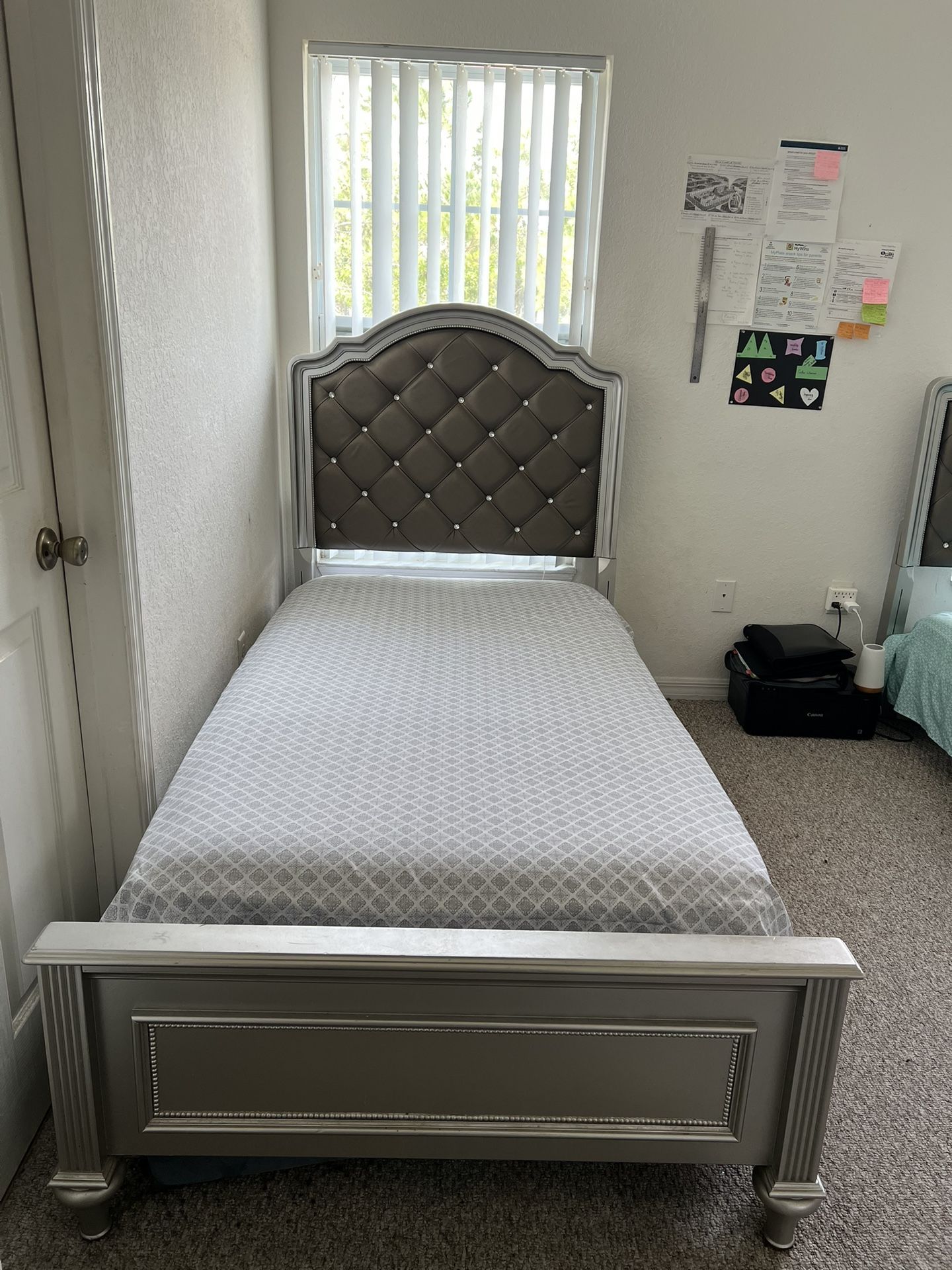 Bedroom Set