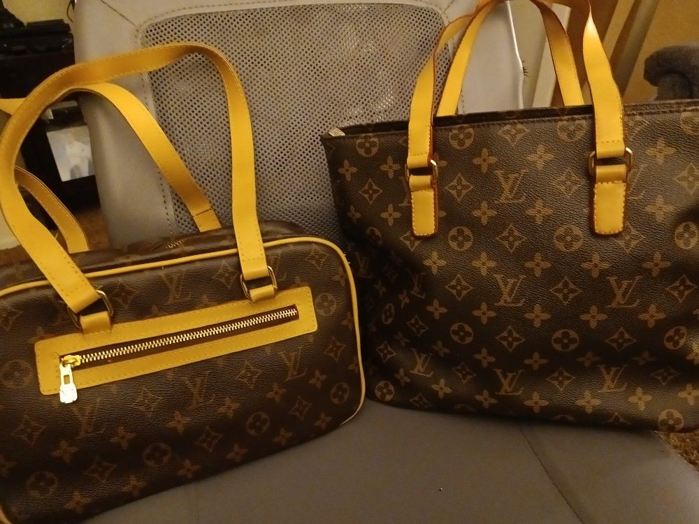 Two Piece Purse Set $60