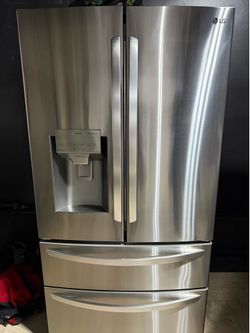 LG fridge for sale!