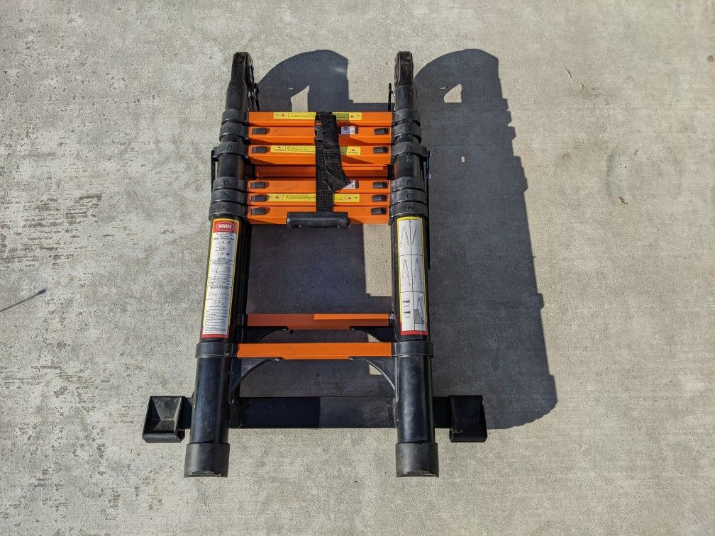 Collapsible 16ft Ladder