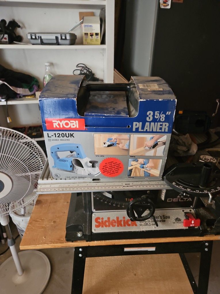 Ryobi 3 5/8 Planer
