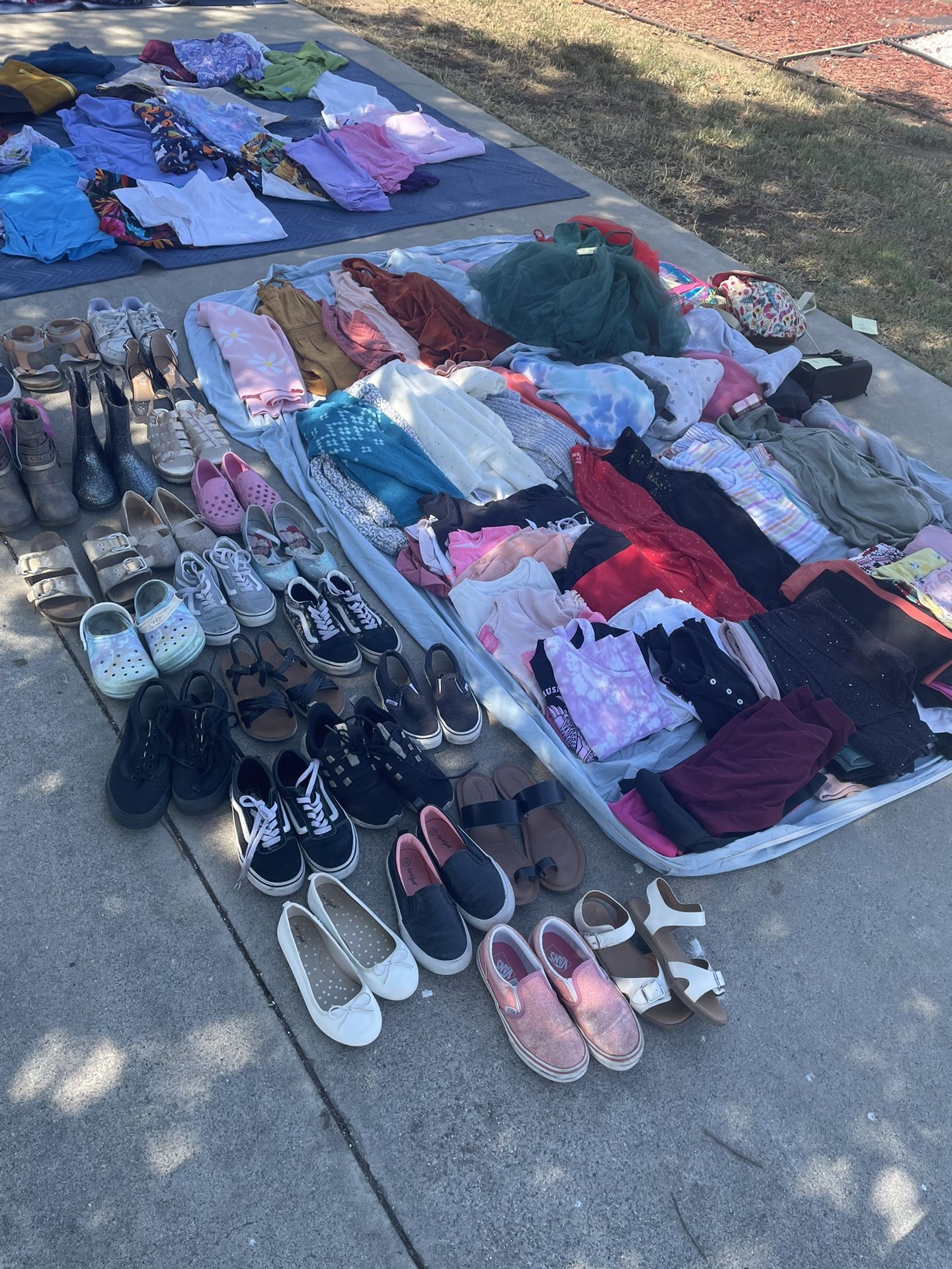 Clothes 