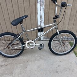 Diamond Back 20" Bike 