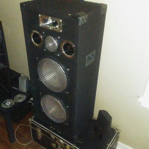 2 Q-Power Silver Series 12 inch Subs