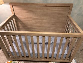 Evolur Convertible Crib With Toddler Attachment And Mattress