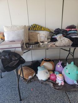 Selling everything in photos for $200.00