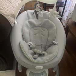 Graco Soothe My Way Swing / Mecedora Graco Soothe My Way