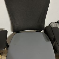 Henglin Office Chair