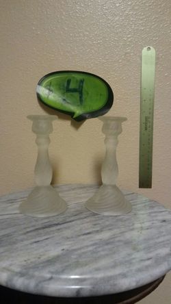 GLASS CANDLE HOLDER