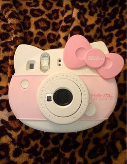 Hello Kitty Instax Mini Polaroid Camera