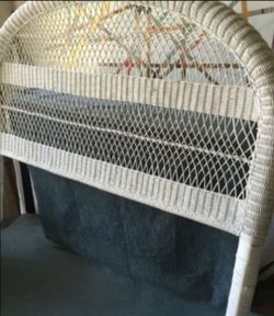 Vintage White Wicker Queen Bedroom Set - 6 Piece Matching Set