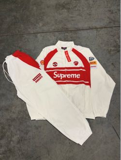 Supreme set