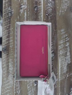 Wallet NEW with Tags 