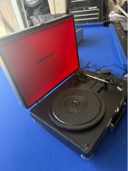 Old school CD player with Bluetooth built-in