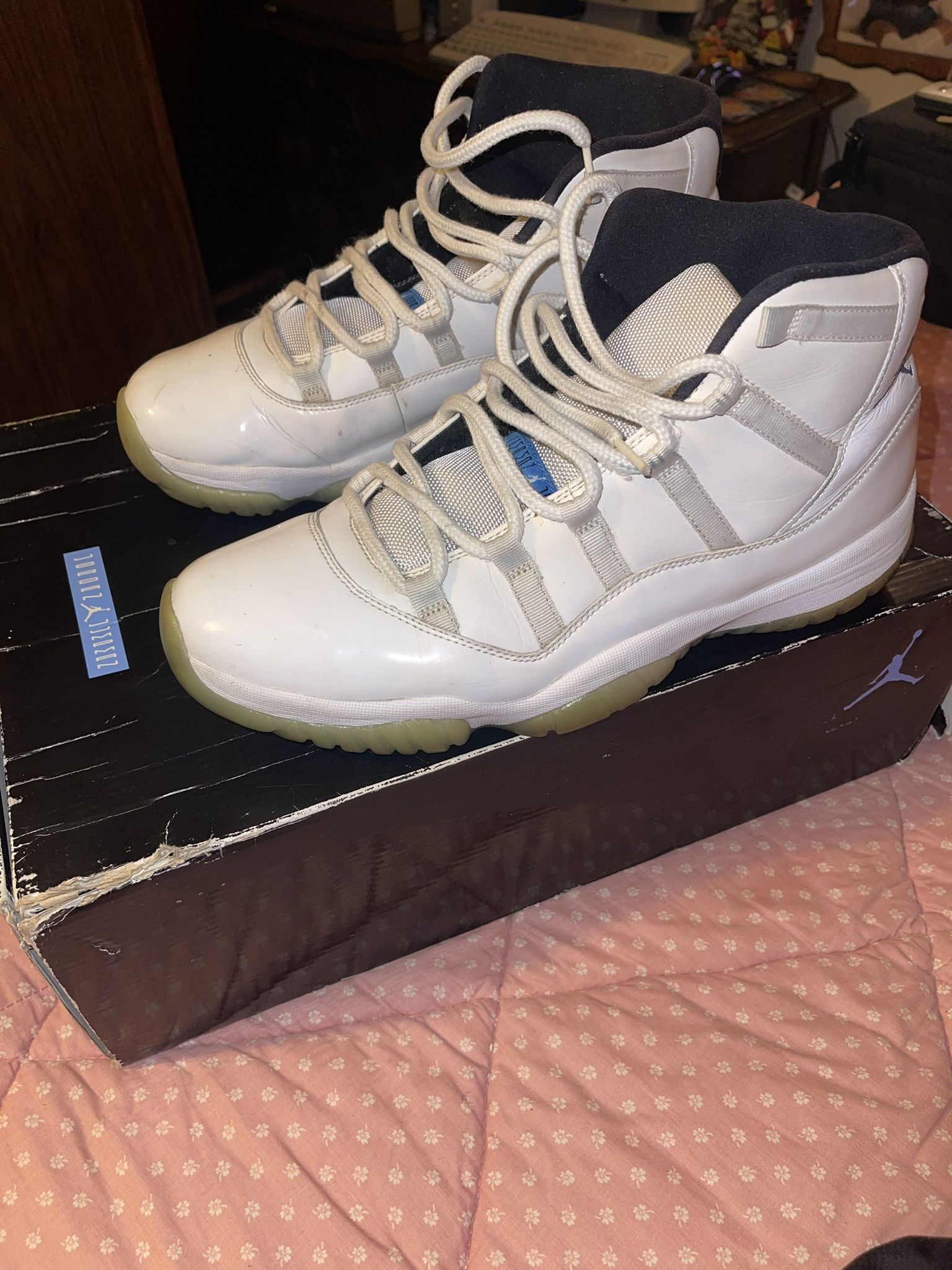 Men’s Retro Jordan’s Size 13