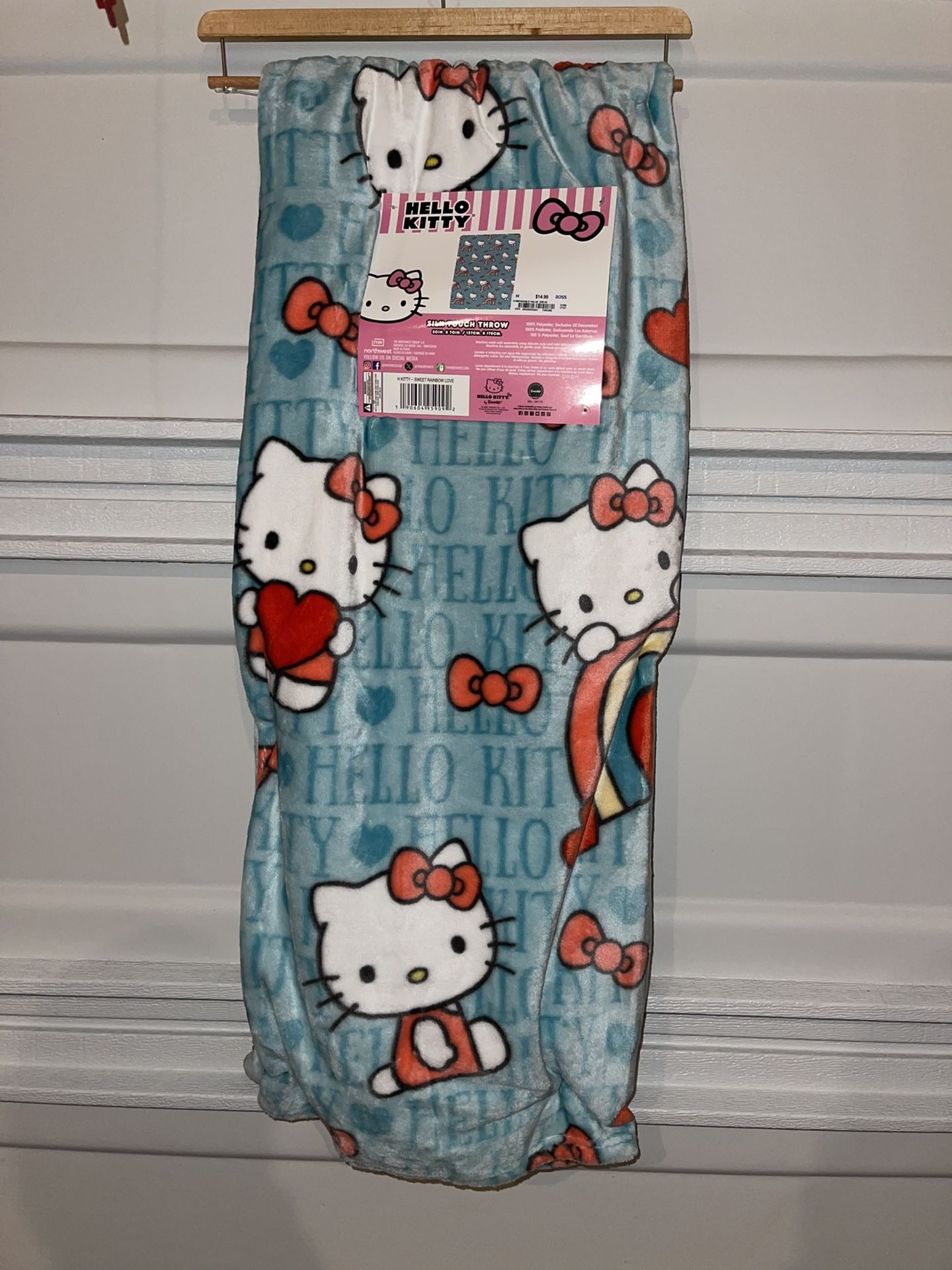 Hello kitty blanket
