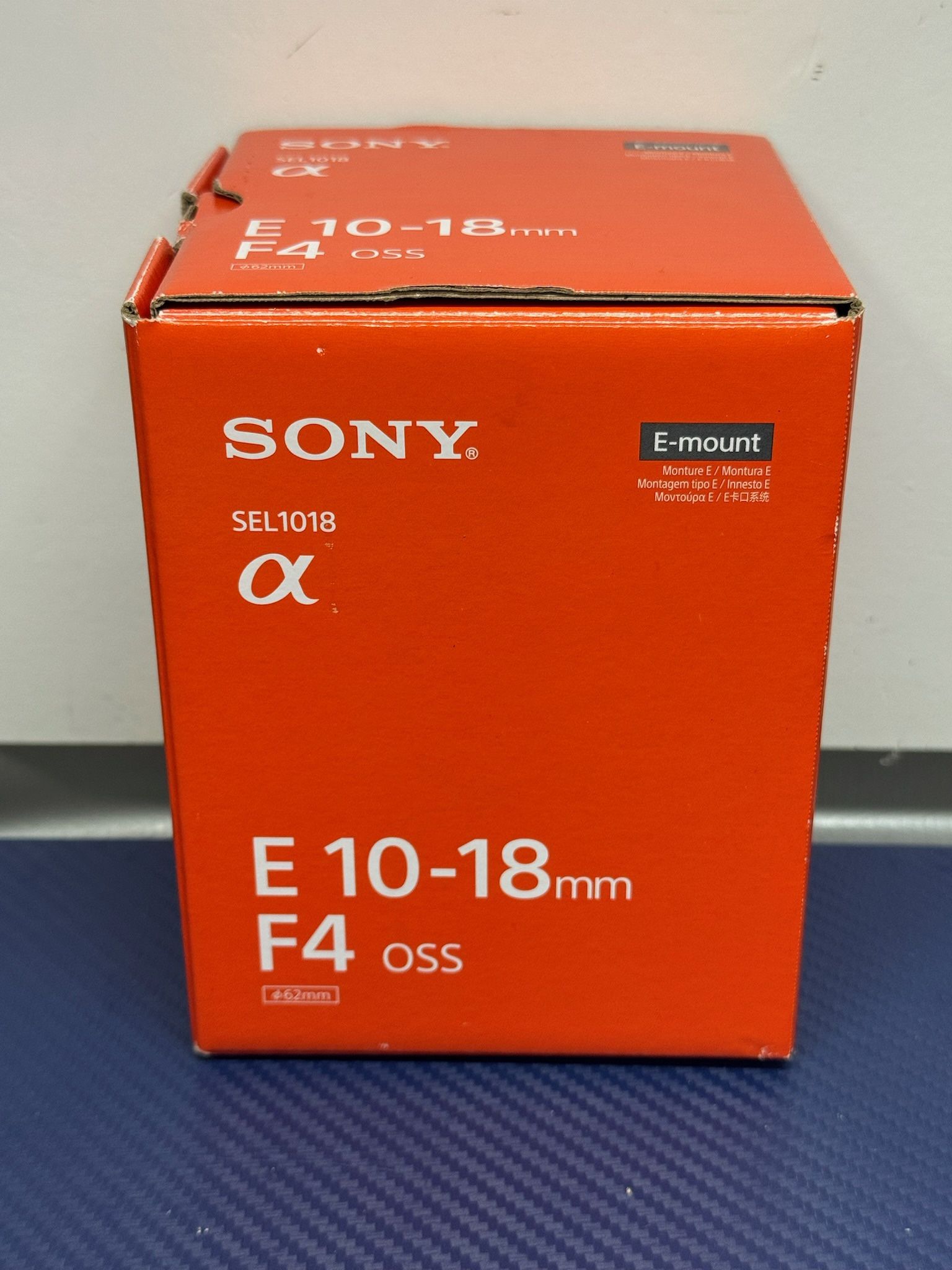 SONY Digital Camera Lens E 10-18mm F4 OSS with Box