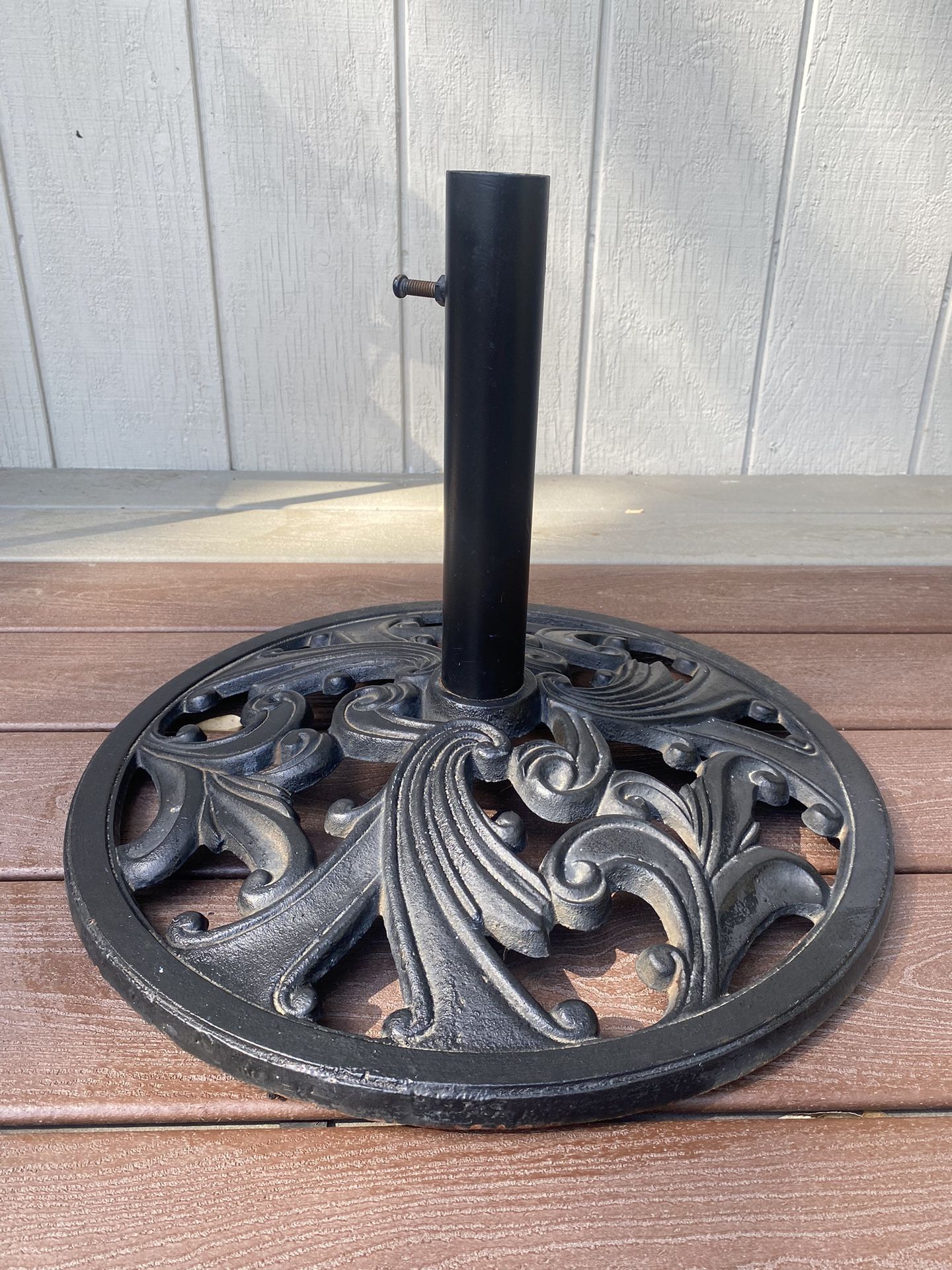 TropiShade Cast Iron Umbrella Base