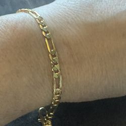 14k gold plated  bracelet