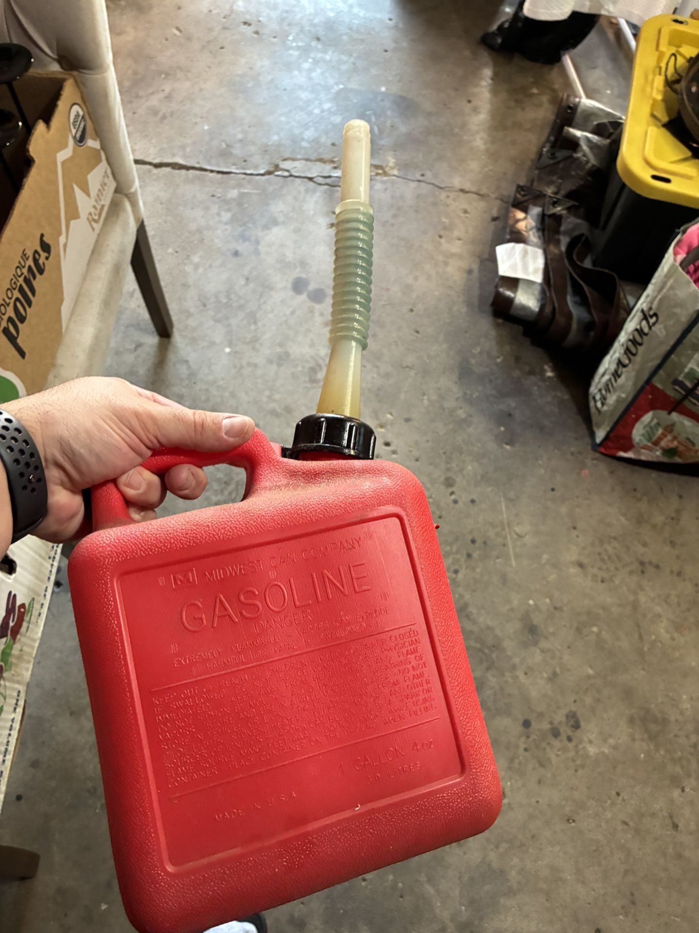 Gasoline Can - 1 Gallon empty bootle 
