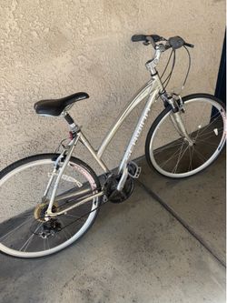 Schwinn beoadway hydrodormed bike