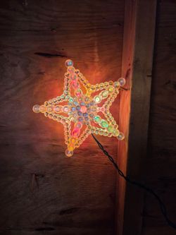 7.5" Iridescent Lighted Star