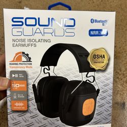NWT Sound Guards Bluetooth noise isolating earmuffs