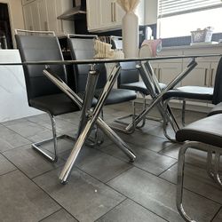 Dinning Table