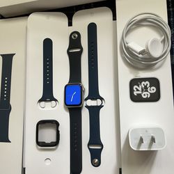 Apple Watch SE (Second  Generation)