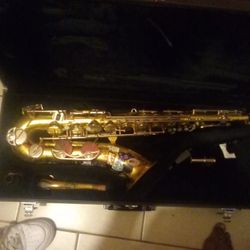 Yamaha Tenor Saxophone