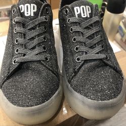 Girl Shoes- Price/Size Vary