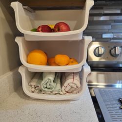 Stackable Storage Bins with Secured Hold