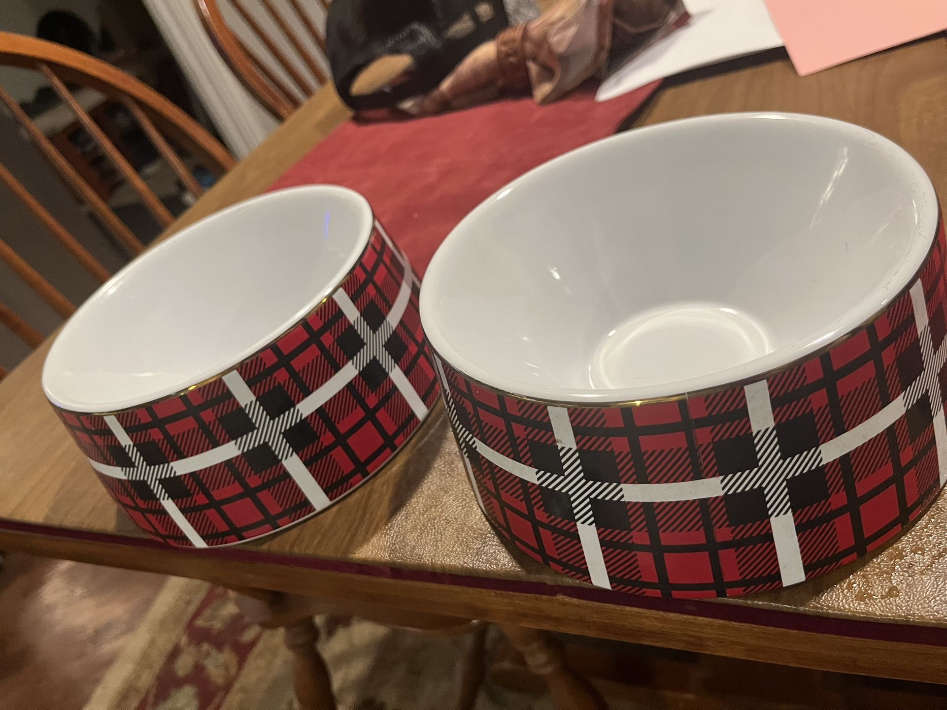Dog Dishes Red Plaid Like New!