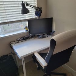 Minimal Desk Set