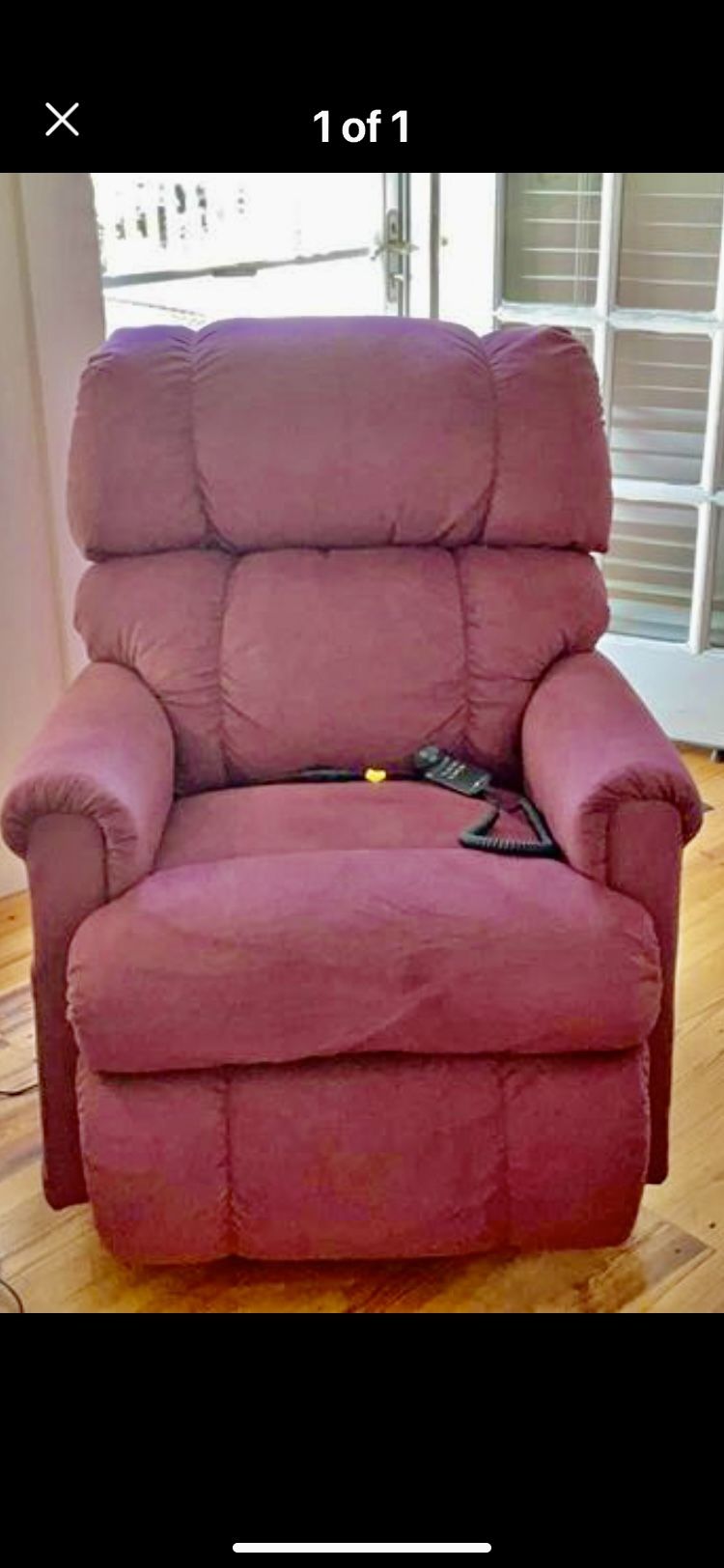 Lazy Boy Lift Recliner 