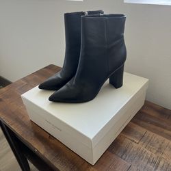 Marc Fisher Glorena Black Ankle Boots Size 9