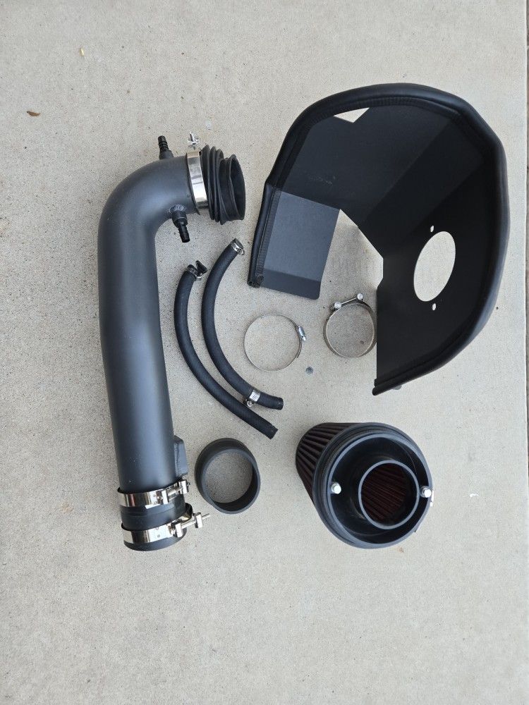 Rough Country Cold Air Intake kit.