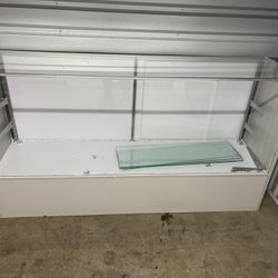 Show Glass