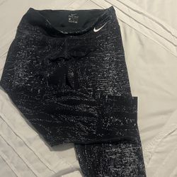 Work Out Clothes 