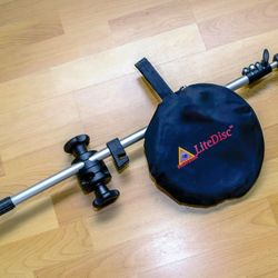 Manfrotto Avenger RH 353 Reflector Holder  + Photoflex Reflector