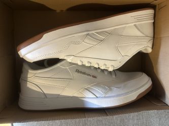 Men’s Shoes Size 10