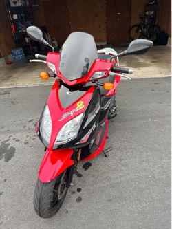 2009 Kymco RS 150cc scooter